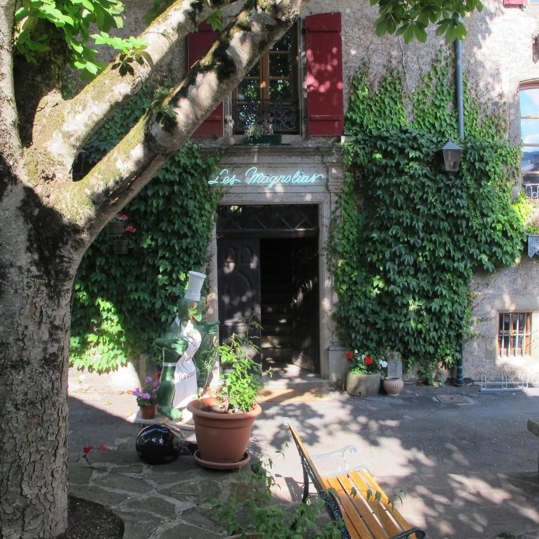 Hotel Les Magnolias Curvalle Exteriér fotografie
